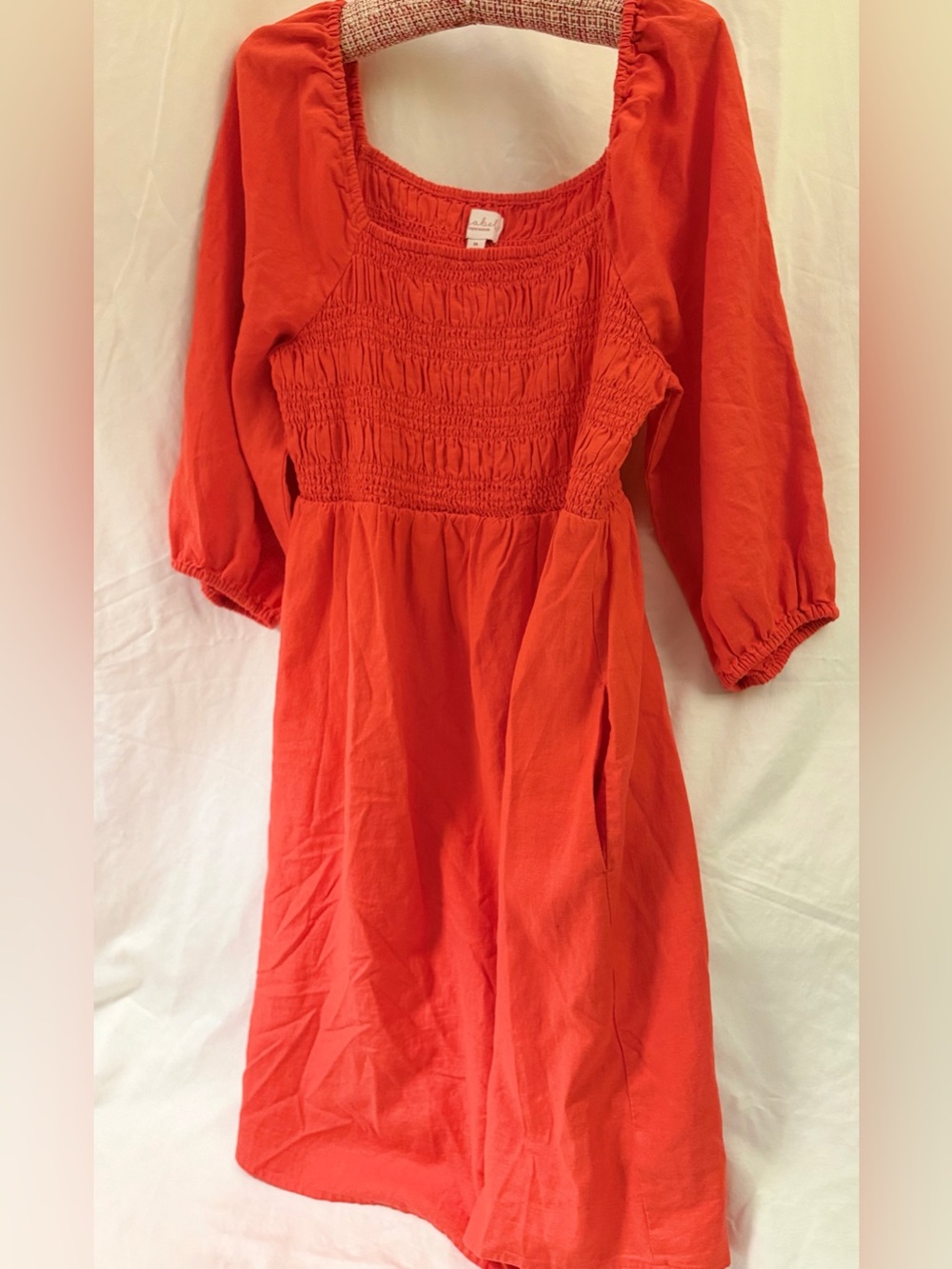 Isabel beautiful coral linen dress with smocking and pockets😊 size m